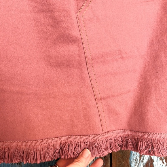 Umgee Dusty Pink Fringe Trim Mini Skirt Size Medium - Picture 3 of 5